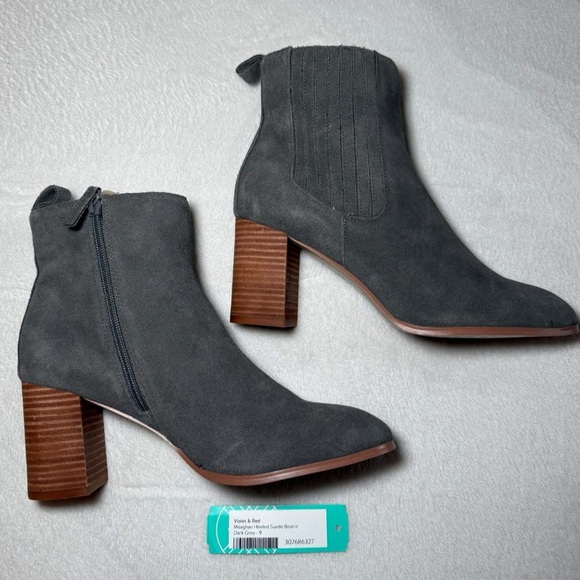 Violet & Red Shoes - Violet & Red Meaghan Dark Grey Suede Heel Booties